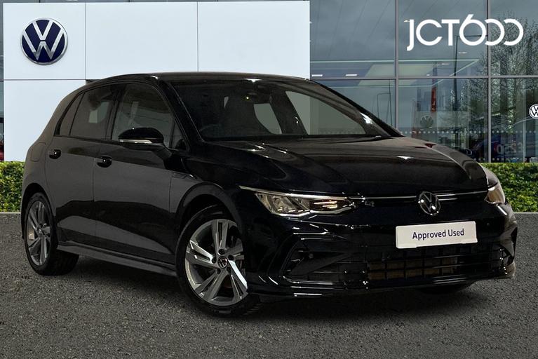 Used 2023 VOLKSWAGEN Golf R-Line 2.0 TDI 150PS 7-speed DSG 5 Door Deep Black pearl at JCT600