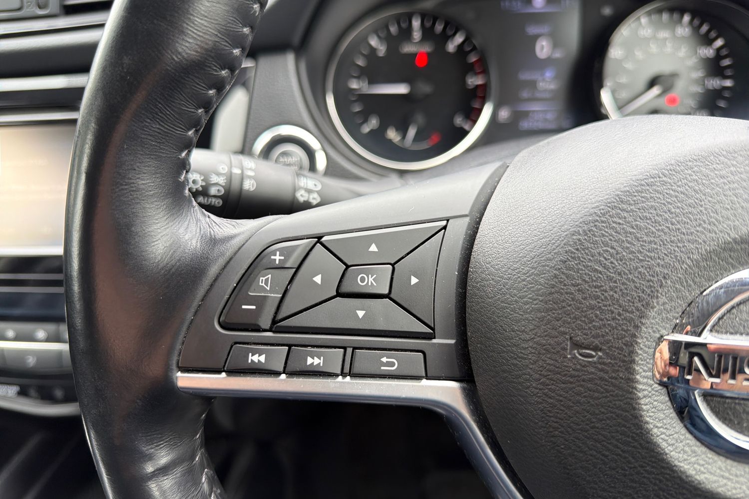 Nissan X-TRAIL Photo 30