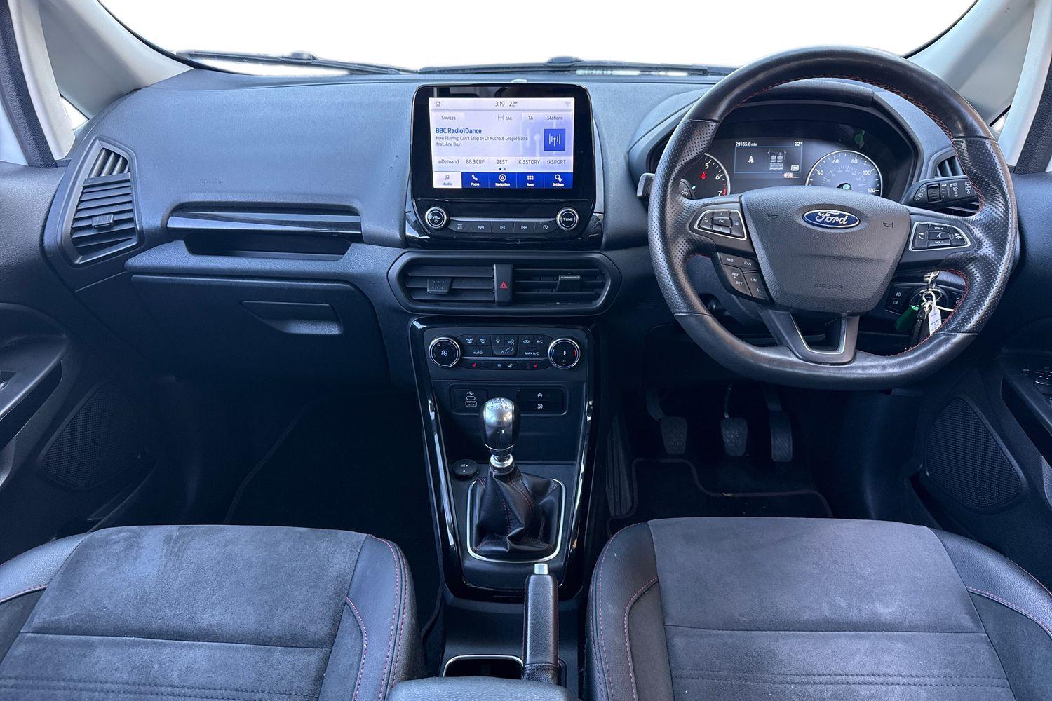 Ford ECOSPORT Photo 9