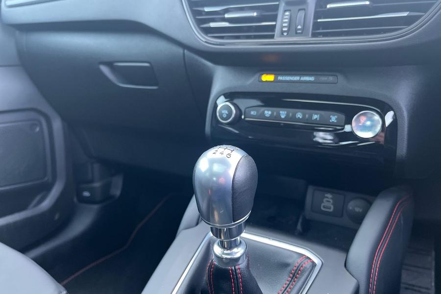 Ford KUGA Photo autoimg-8d07ef4eb5a165e9e63f5308e045380277a2b2b7.jpg