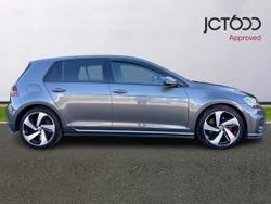 Volkswagen Golf Photo 4