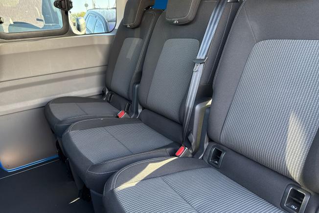 VOLKSWAGEN Transporter Photo 43