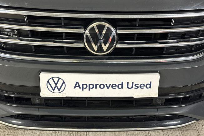 VOLKSWAGEN Tiguan Photo 39
