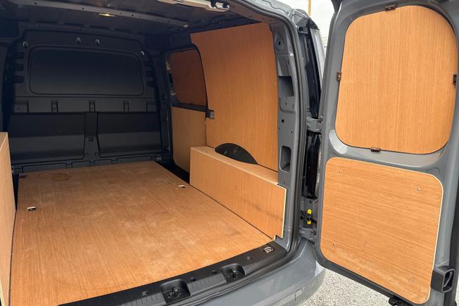 VOLKSWAGEN Caddy Maxi Photo 30