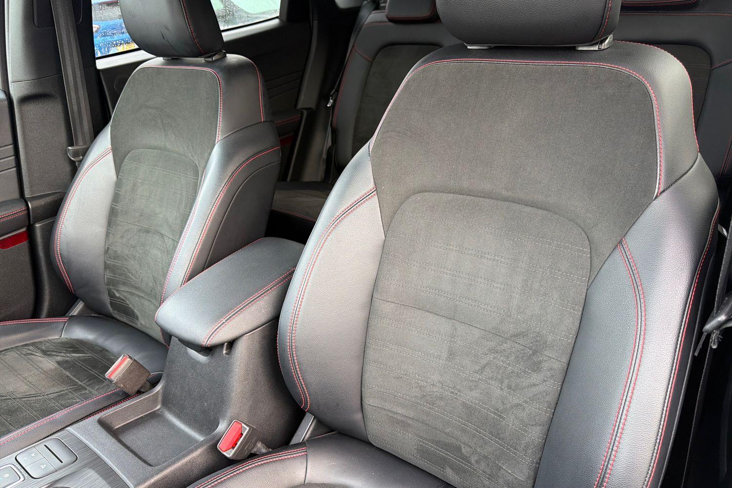 Ford Kuga Photo 18