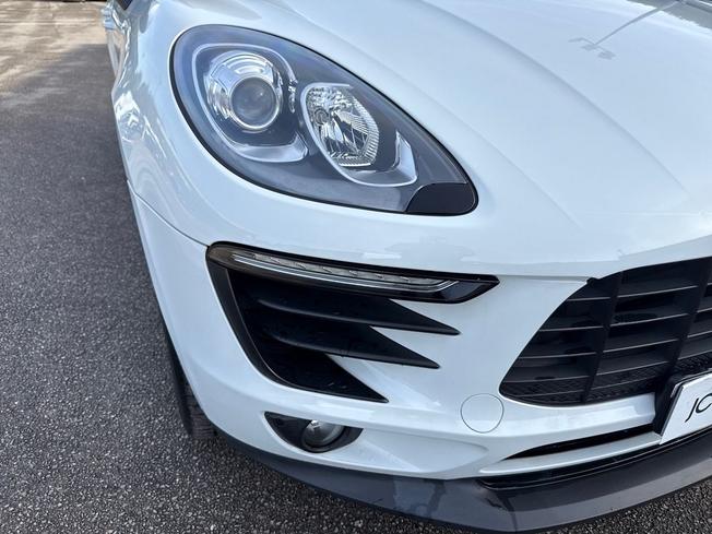 Porsche Macan Photo 19