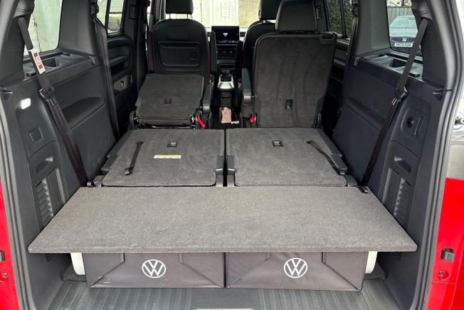 VOLKSWAGEN Id. Buzz Photo 24