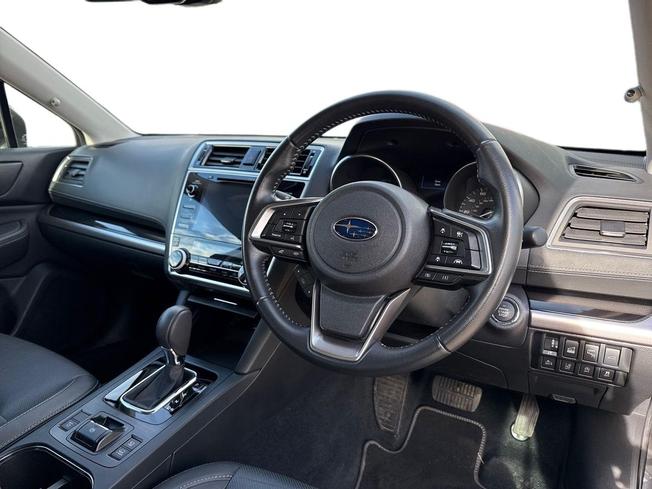 SUBARU Outback Photo 6