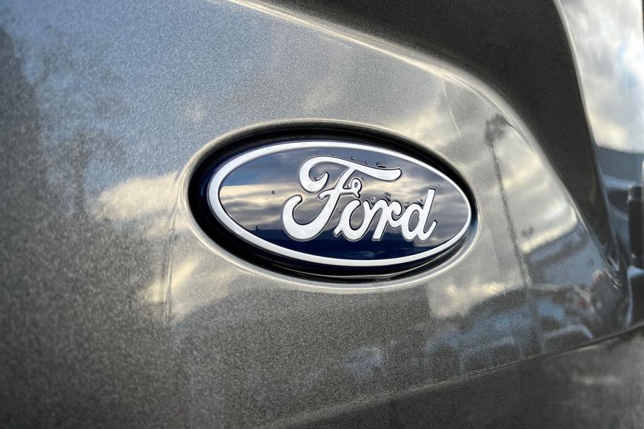 Used Ford TRANSIT CUSTOM MX75KFO 19