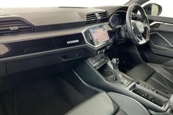 Audi Q3 Photo 2