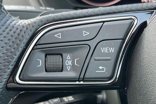 AUDI Q2 Photo 16