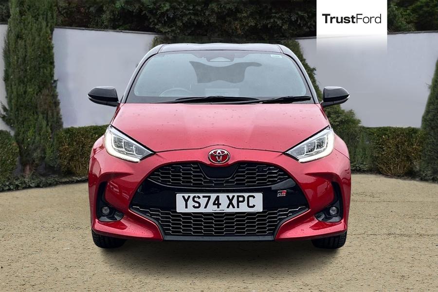 Toyota YARIS Photo autoimg-8d29a794633f641bf877f8ec00aa7d01f5ff4d49.jpg