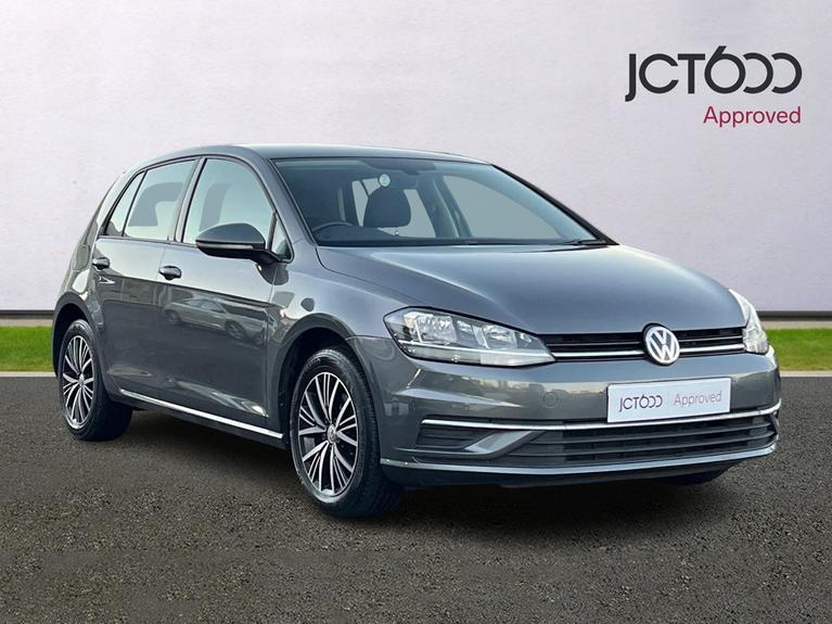 Used 2017 VOLKSWAGEN Golf 1.4 TSI BlueMotion Tech SE Hatchback 5dr Petrol Manual Euro 6 (s/s) (125 ps) Grey at JCT600