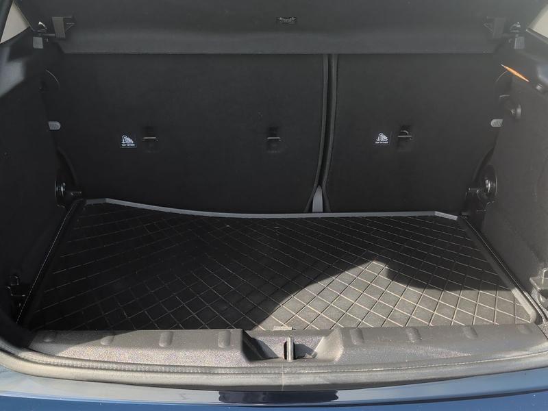 Used MINI Hatch YY68WFF 33