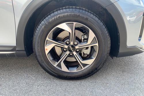 Kia XCEED Photo autoimg-8d302aa86dfacb67c6e8b8c4422891402452ee07.jpg