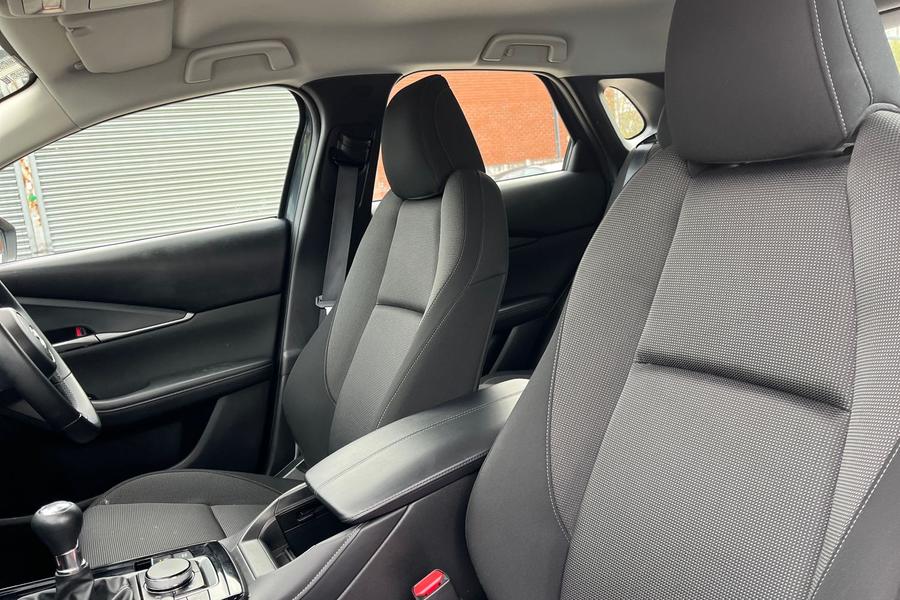 Mazda CX-30 Photo autoimg-8d35fbac72e2e6d365db85751bf5045ad00ed01a.jpg