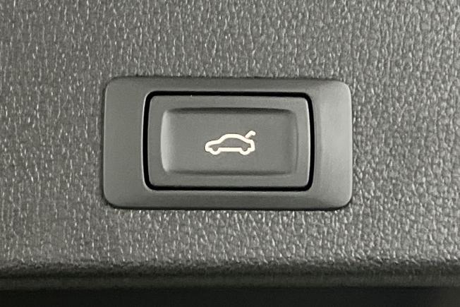 AUDI Q2 Photo 30