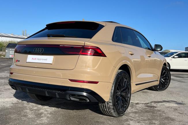 AUDI Q8 Photo 60