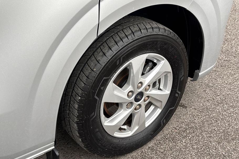 Used Ford TRANSIT CUSTOM WR75UYN 25