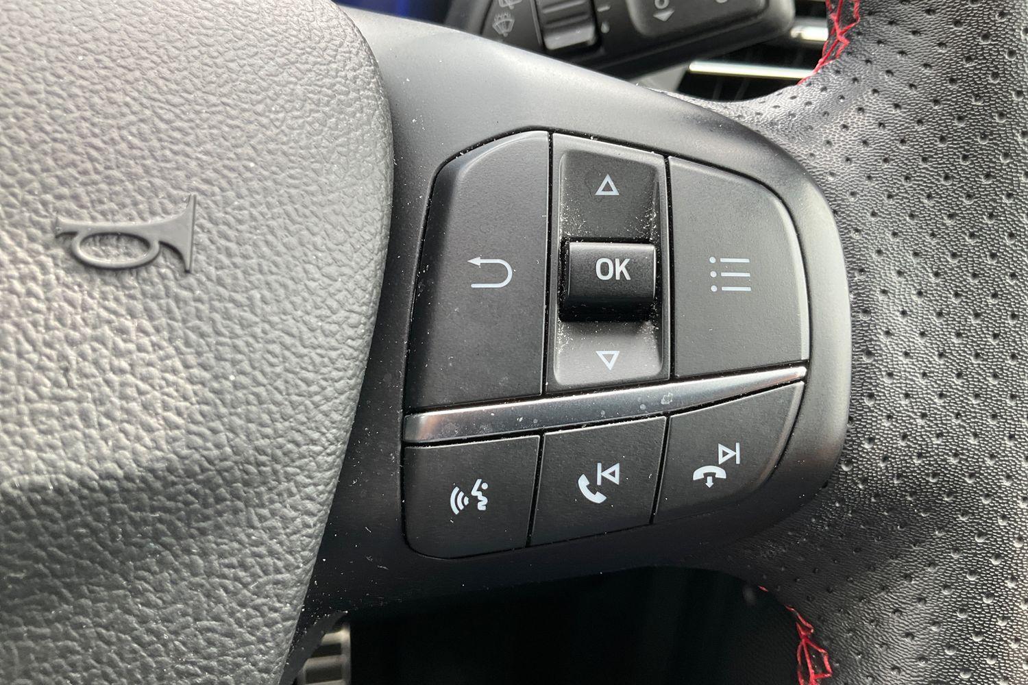 Ford Kuga Photo 32