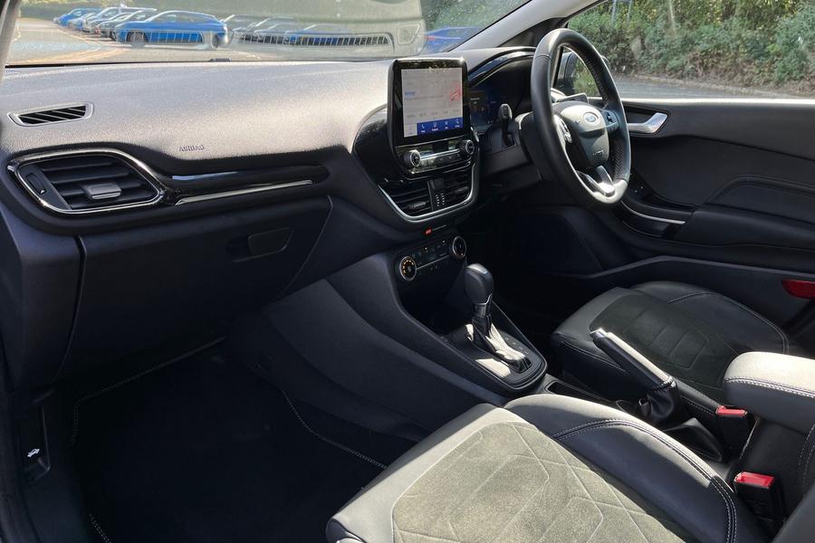 Ford Fiesta Photo autoimg-8d45a6c1cc9cd917c37b4e4b54ce64391fd2d13c.jpg