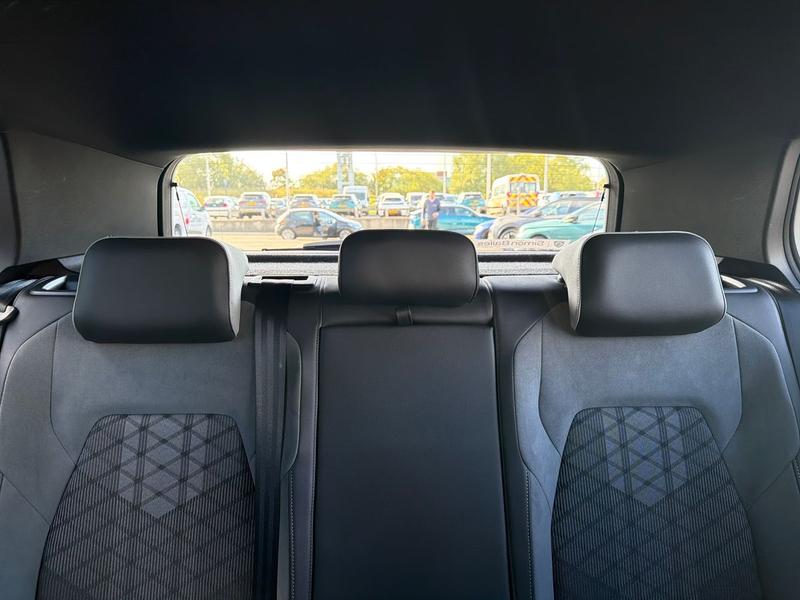 Used Volkswagen Golf BF22BWY 29