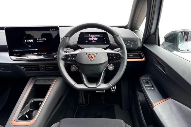 CUPRA Born Photo 11