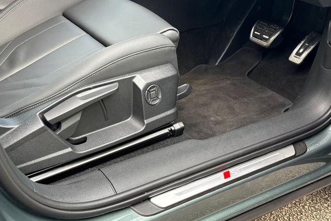 AUDI Q3 Photo 33