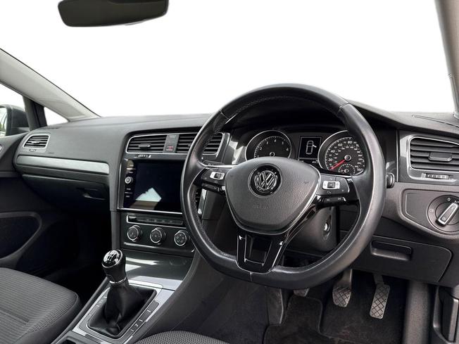 Volkswagen Golf Photo 6