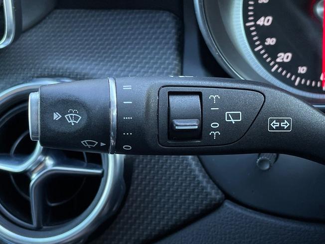 MERCEDES-BENZ GLA Photo 41