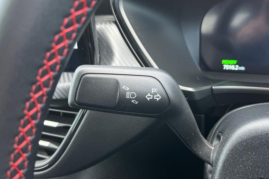 Ford KUGA Photo autoimg-8d5407f614b80d342b91a0b97f6d10d23f250f7d.jpg