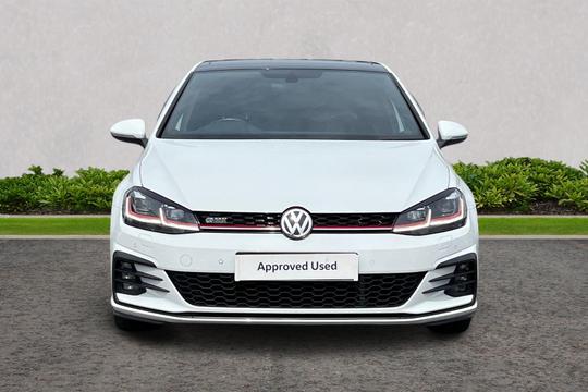 Volkswagen Golf Photo autoimg-8d577efbc834e66bd169c946d18621c456bf4c18.jpg