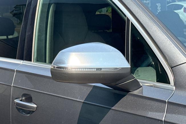 AUDI Sq7 Photo 20