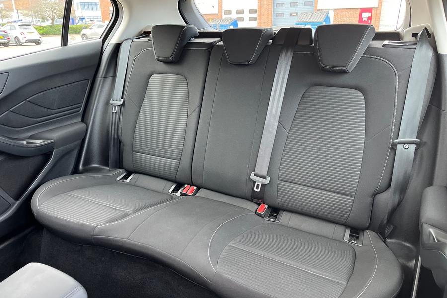 Ford FOCUS Photo autoimg-8d5aba4fc40ad84f04bda7a62362e85b303eecf9.jpg