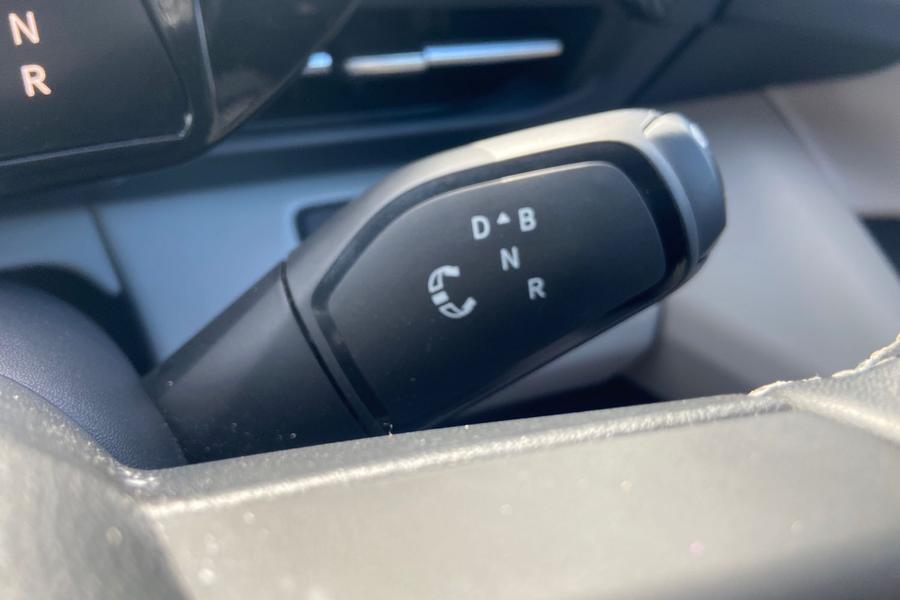 Ford EXPLORER Photo autoimg-8d5b97a0e44a821937f1e041d4485c6b1421c1f7.jpg