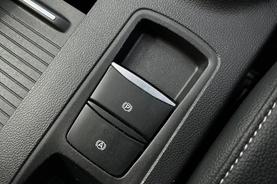 Ford Focus Photo autoimg-8d5d66fa3f9843e28c008afae9d2cef013a88a5c.jpg