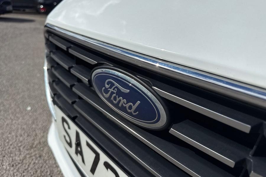 Ford FIESTA Photo autoimg-8d5ddf6a22b073bea393039e18417cf486bf1a1d.jpg