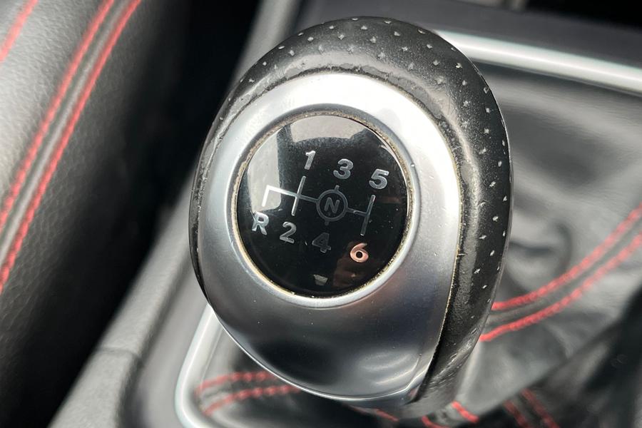 Mercedes-Benz CLA Photo autoimg-8d5eade4476fcb1b9bc1134d07bc2bee28878b9b.jpg