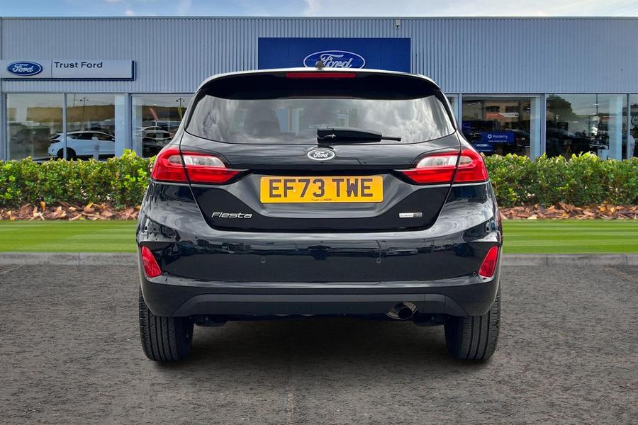 Ford FIESTA Photo autoimg-8d5ec825b36693c10f5510952505ec04dd46c1b0.jpg