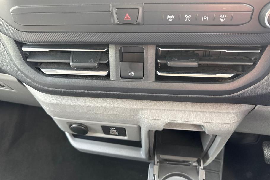 Used FORD TRANSIT CUSTOM WR75YZY 38