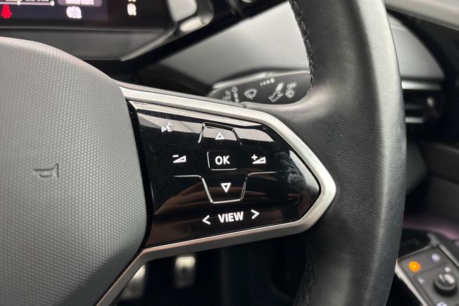 VOLKSWAGEN Id.5 Photo 17