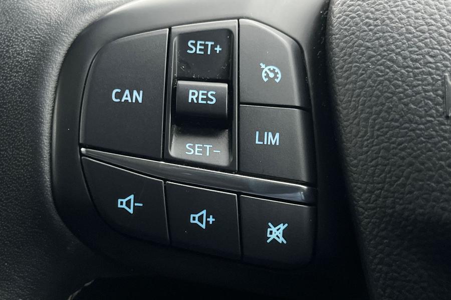 Ford Focus Photo autoimg-8d633b9be1583176e44e4099fcd50b142f22c8b3.jpg