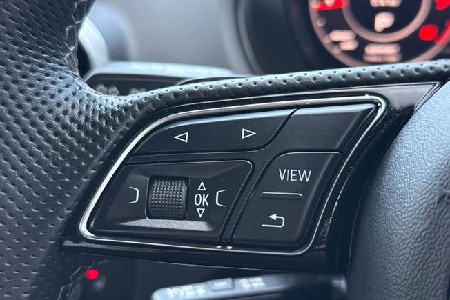 Audi Q2 Photo 17