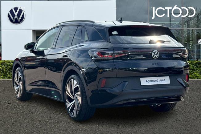 VOLKSWAGEN ID.4 Photo 3