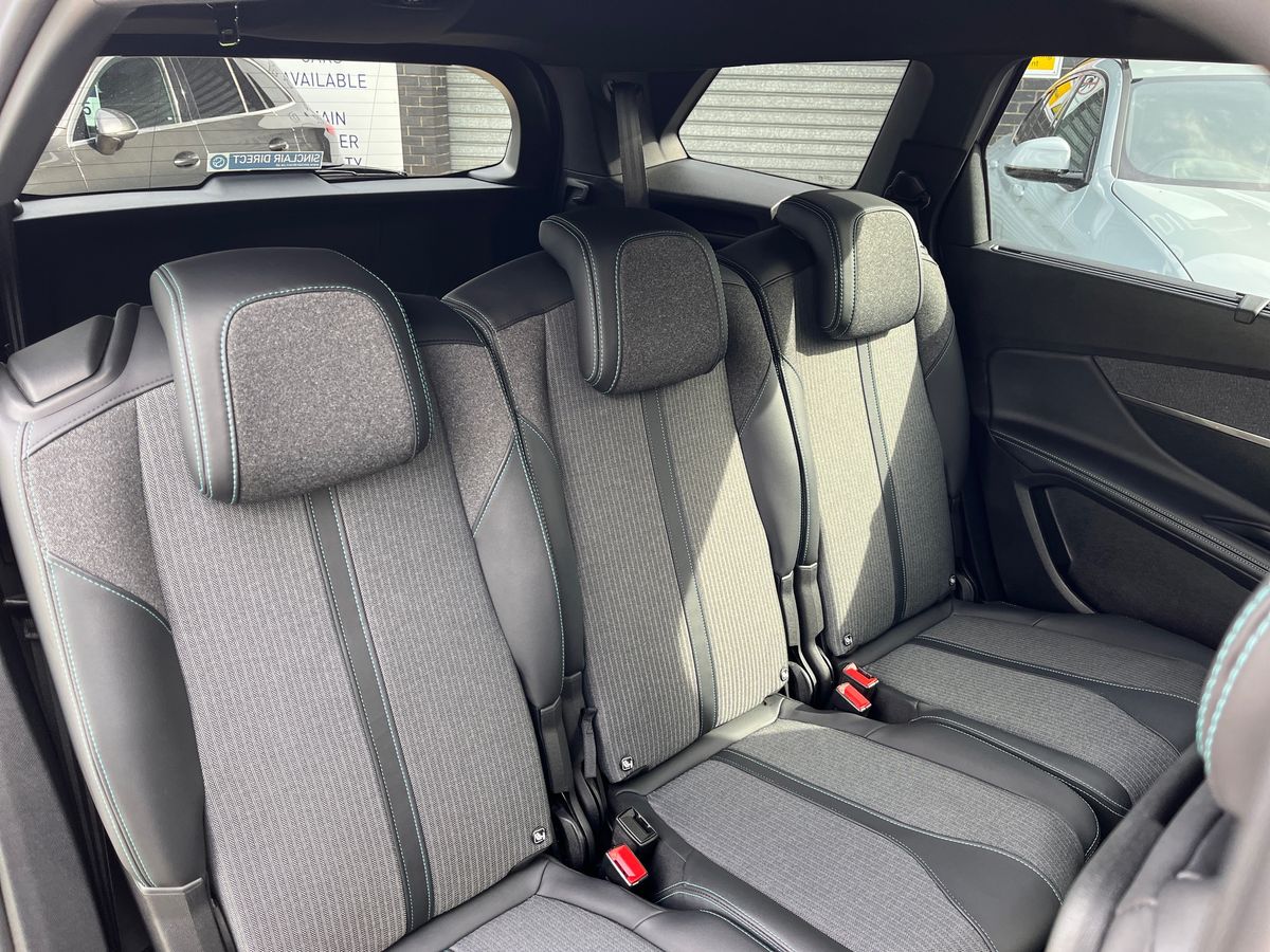 Peugeot 5008 Photo 32