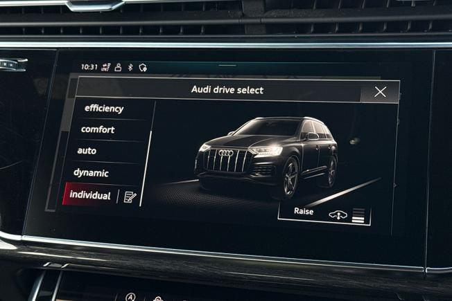 Audi Q7 Photo 36