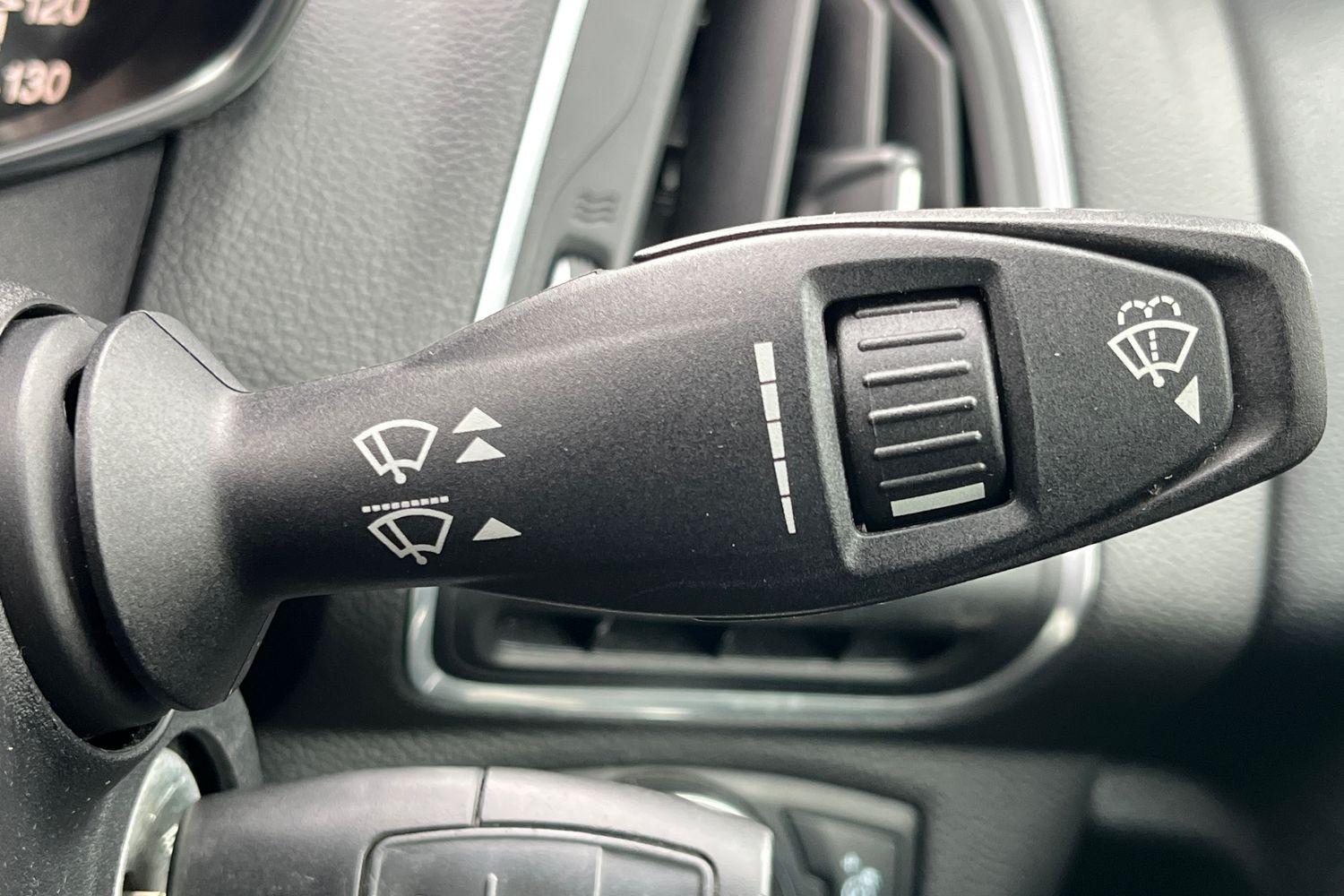 Ford B-MAX Photo 14