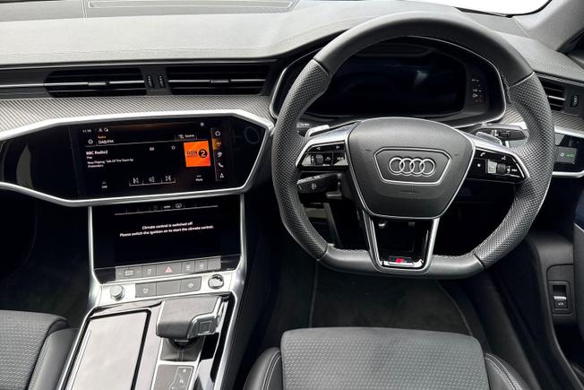 Audi A6 Saloon Photo 11