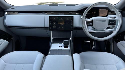 Land Rover Range Rover Photo autoimg-8d6efb6d39684508e7f7d292c27077fd8b830517.jpg