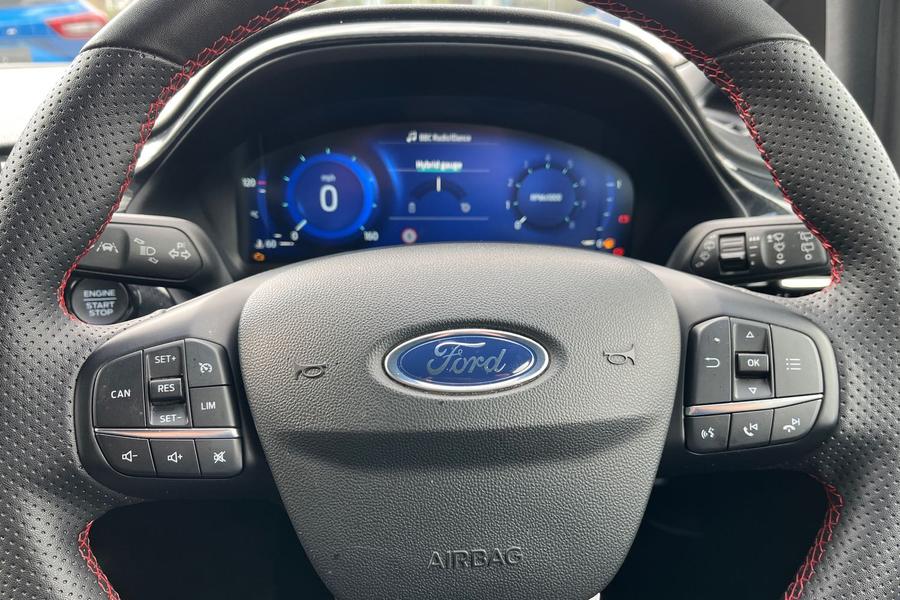 Ford Fiesta Photo autoimg-8d773a6ef8e6b369a42aced953709e5fcf542542.jpg